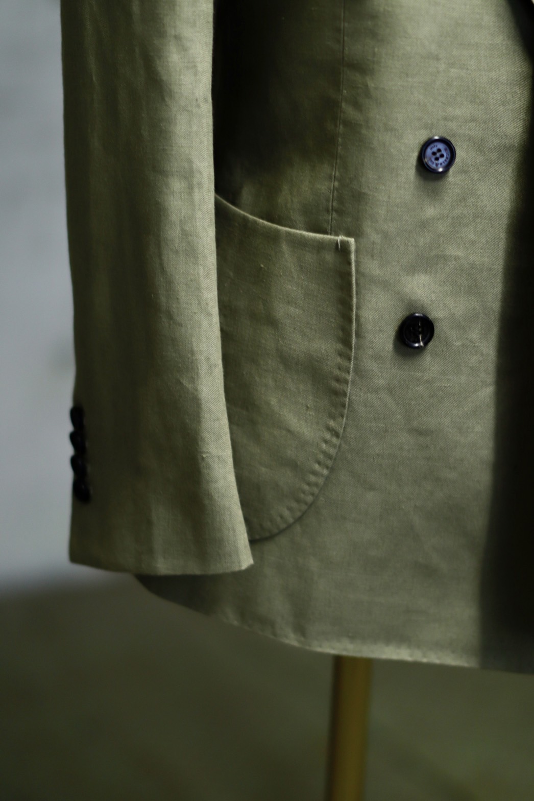 遊び心満載の一張羅、グリーンリネンスーツの完成です。 :: MICHELE＆SHIN